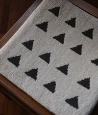 Yonezawa Dantsu Woven Wool Chair Mat {Triangles} [10%OFF]