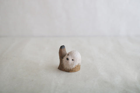 KIYATA Sea Otter Card Stand