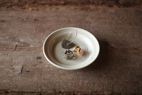 Mamezara Mini Dish {Cat}