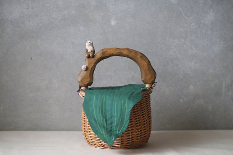 KIYATA Sea Otter Basket