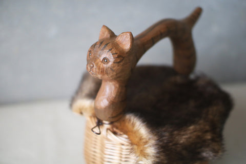 KIYATA Cat Basket