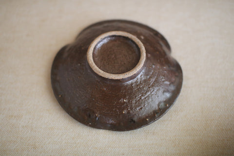 Brown Flower-Shaped Rinka Plate (14cm)
