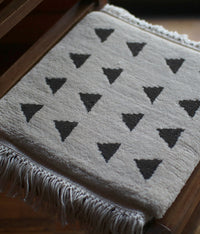 Yonezawa Dantsu Woven Wool Chair Mat {Triangles} [10%OFF]