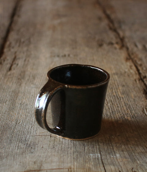 Dark Brown Pottery Mug (Black Glaze)
