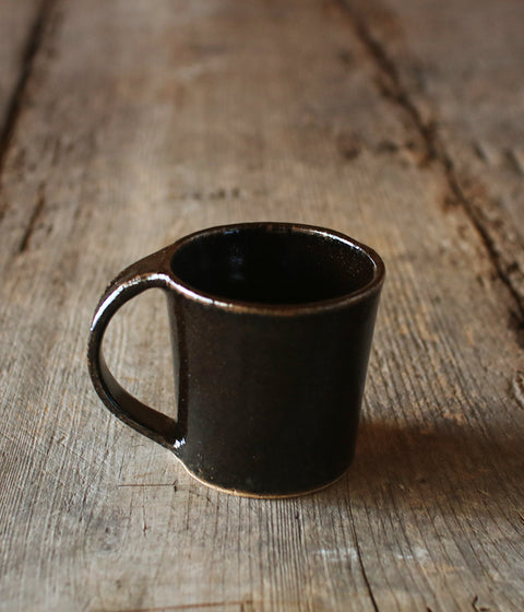 Dark Brown Pottery Mug (Black Glaze)