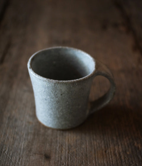Light Grey Pottery Mug (Namako Glaze)
