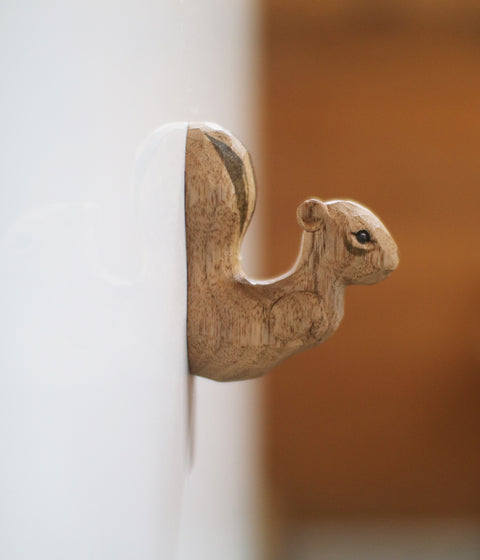 KIYATA Squirrel Magnet