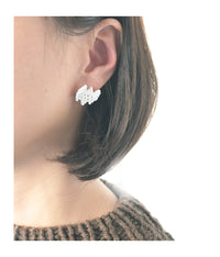 Kimiko Suzuki "Drawing Lace" Porcelain Single Earring {D}