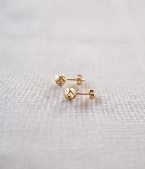 Jona "tenten comaru" Stud Earrings {Gold} (ships in 1 week)