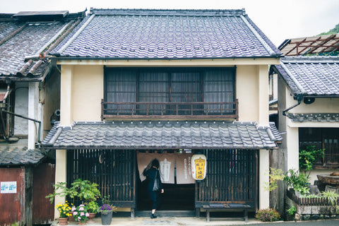 Japanese traditional candle maker: OMORI Warosoku [Part 1]