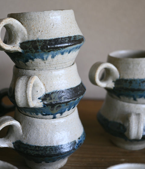 Angular Shaped Mug [Blue Line]