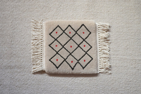 Yonezawa Dantsu Woven Wool Chair Mat {Red Fruits in Kagome} [15%OFF] - sold out