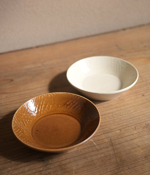 Gunji Pottery Geometric Pattern Small Bowl {Light Brown} - sold out