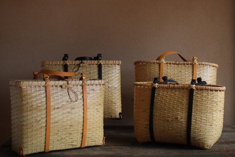 Bamboo Basket Round Tote - Black Handle