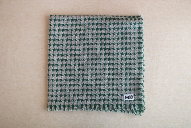 Woven Wool Square Cloth/Scarf {hound's tooth} (10% OFF) – UGUiSU STORE