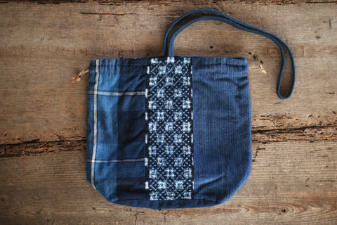 Patchwork Drawstring Shoulder Bag [B]