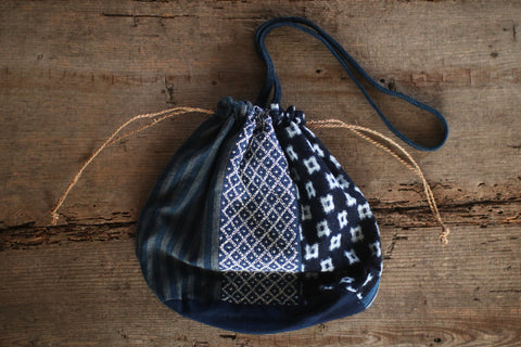 Patchwork Drawstring Shoulder Bag [B]