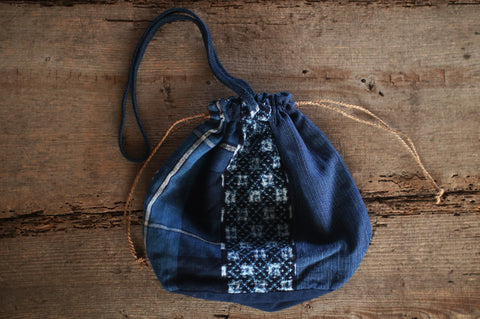 Patchwork Drawstring Shoulder Bag [B]