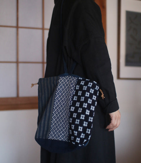 Patchwork Drawstring Shoulder Bag [A]