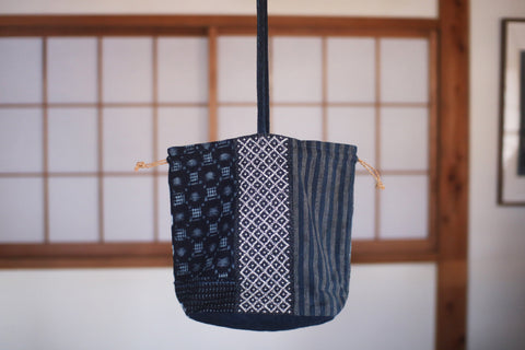 Patchwork Drawstring Shoulder Bag [A]