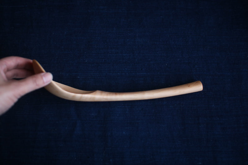 Hand-Carved Branch Serving Spoon [Crabapple] – UGUiSU STORE