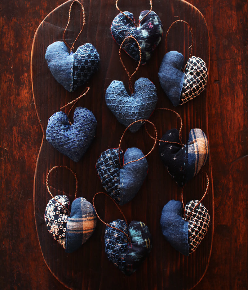 Rico Embroidery kit Sashiko heart 