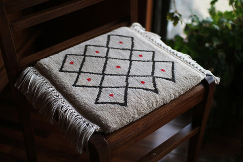 Yonezawa Dantsu Woven Wool Chair Mat {Red Fruits in Kagome} [15%OFF] - sold out