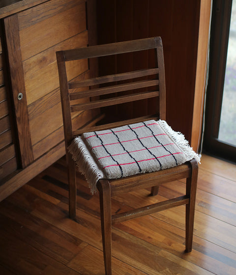 Yonezawa Dantsu Woven Wool Chair Mat {Whimsical Lattice} [15% OFF] - sold out