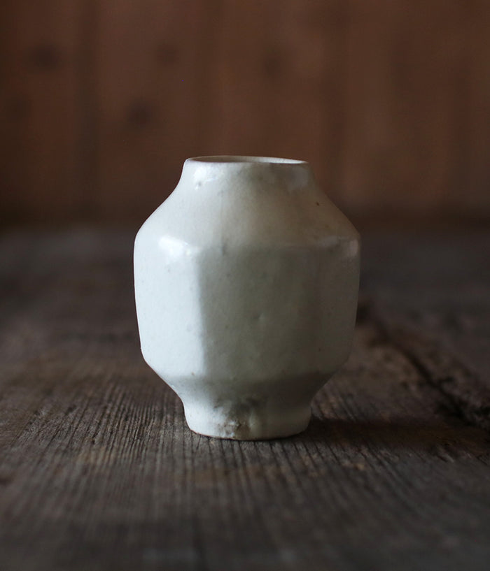 Mentori Kohiki Small White Vase