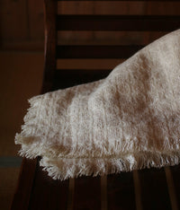 kijinokanosei wool throw {jyugoya / white)