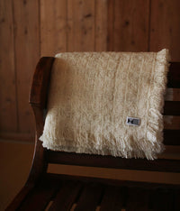 kijinokanosei wool throw {jyugoya / white)