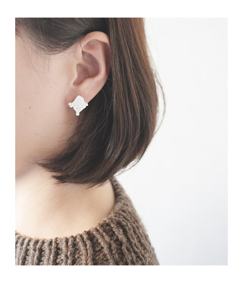 Kimiko Suzuki "Drawing Lace" Porcelain Single Earring {B} (30% Off)