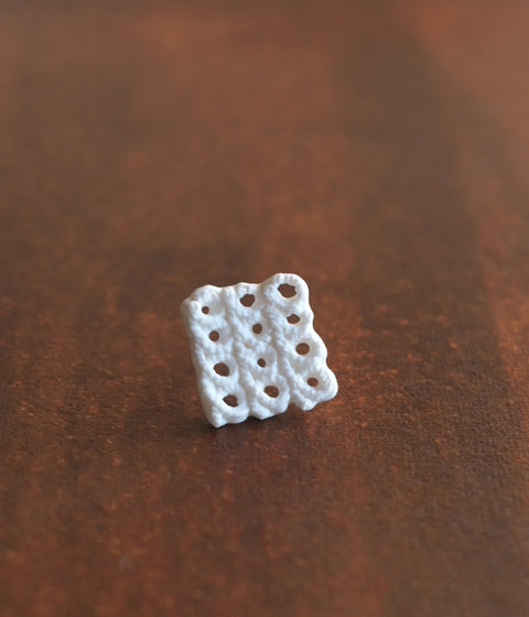 Kimiko Suzuki "Drawing Lace" Porcelain Single Earring {E} (30% OFF)
