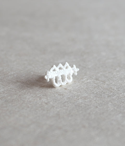 Kimiko Suzuki "Drawing Lace" Porcelain Single Earring {A} (30% Off)