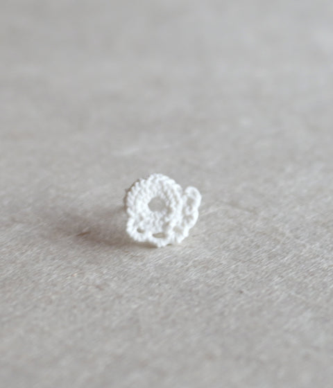 Kimiko Suzuki "Drawing Lace" Porcelain Single Earring {C} (30% OFF)