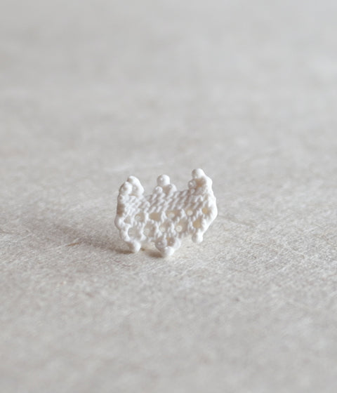 Kimiko Suzuki "Drawing Lace" Porcelain Single Earring {D} (30% OFF)