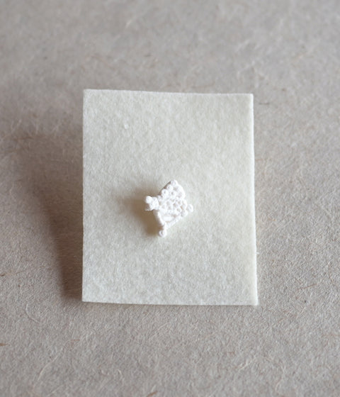 Kimiko Suzuki "Drawing Lace" Porcelain Single Earring {B} (30% Off)
