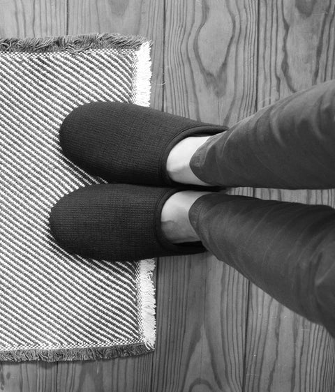 Moku Linen Room Shoes {Khaki}