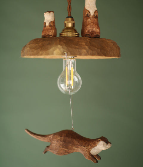 [PRE-ORDER] Otter Lamp