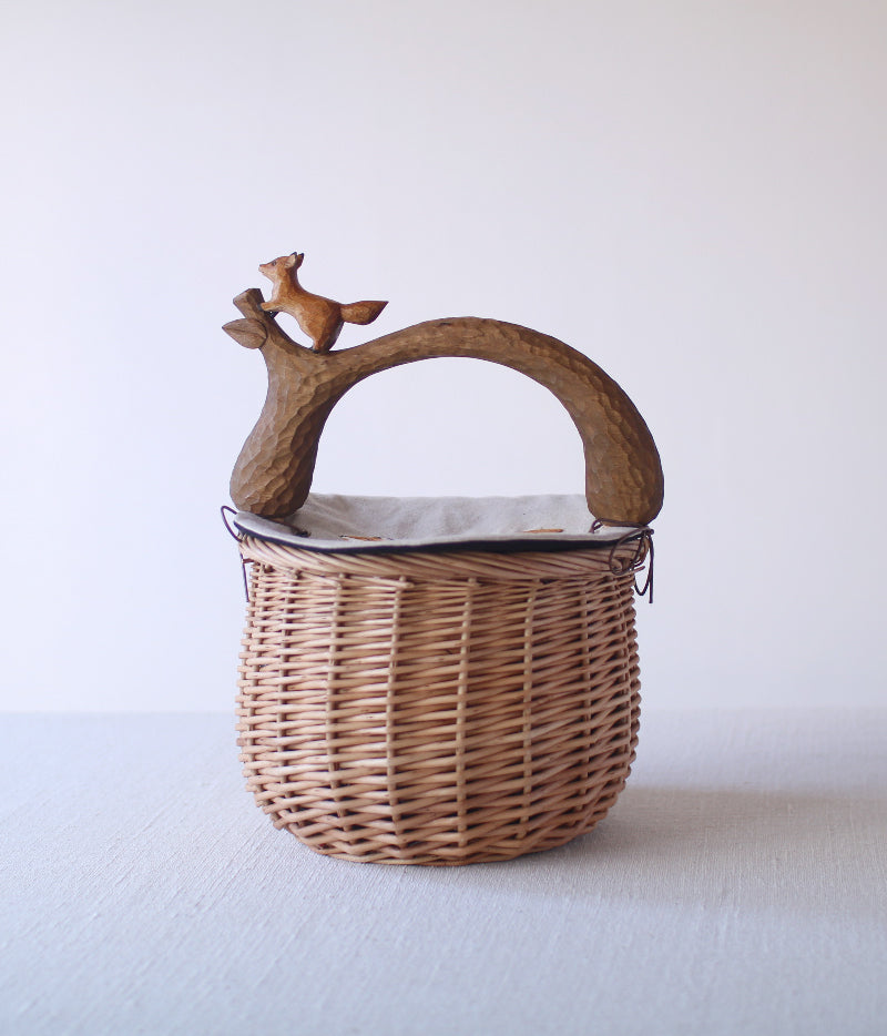 Fox Basket with Embroidery