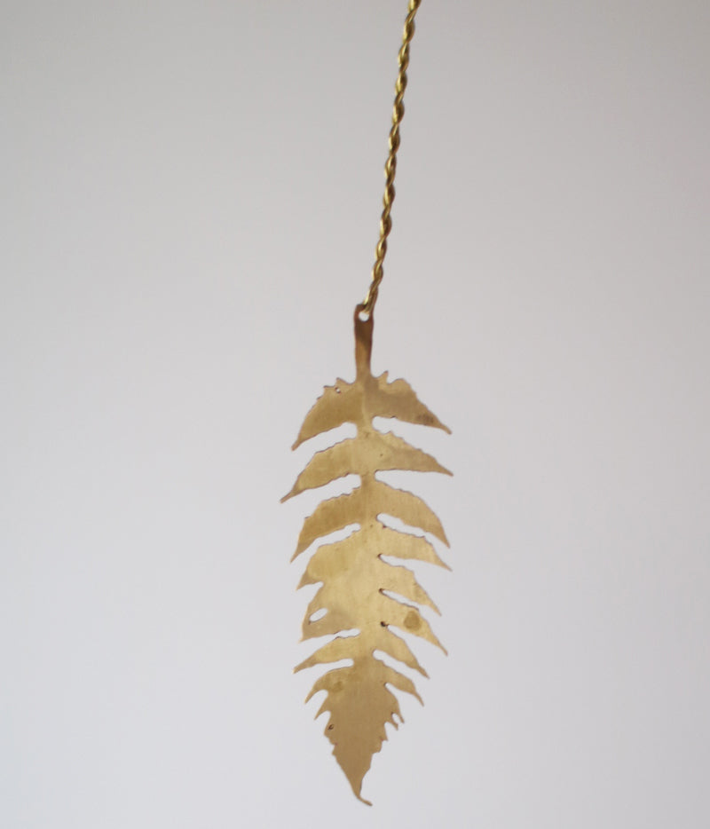 Brass Leaf {F}