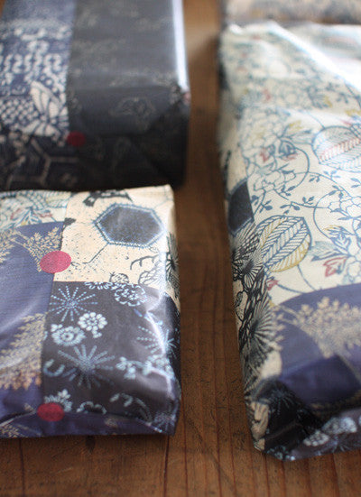 Vintage kimono patterns wrapping paper {Blue}