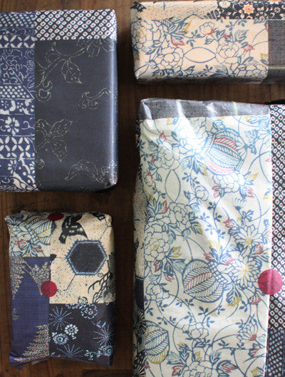 Vintage kimono patterns wrapping paper {Blue}
