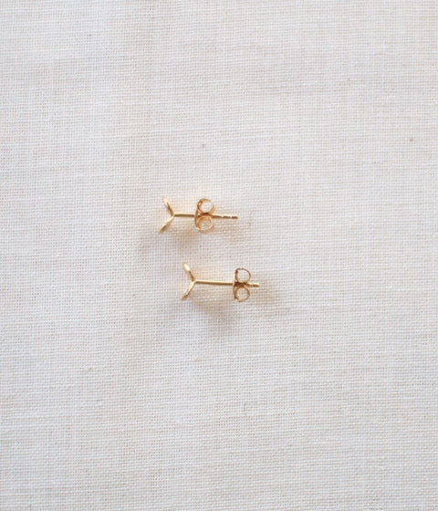 Jona "tenten futaba" Stud Earrings
