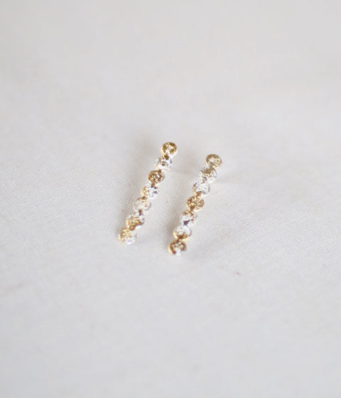 Jona "tenten line" Stud Earrings