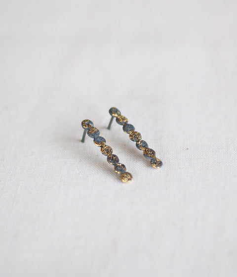 Jona "tenten line" Stud Earrings