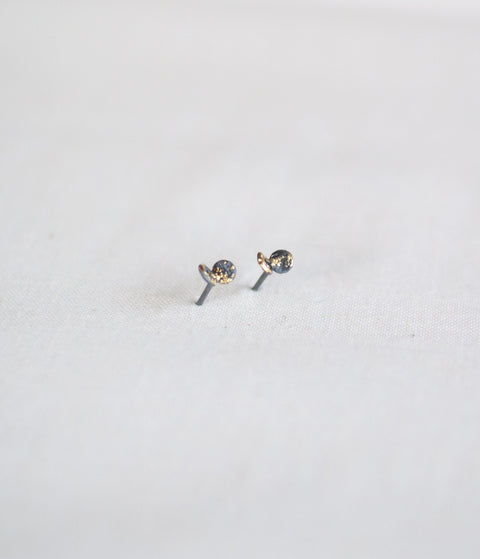 Jona "tenten futaba" Stud Earrings