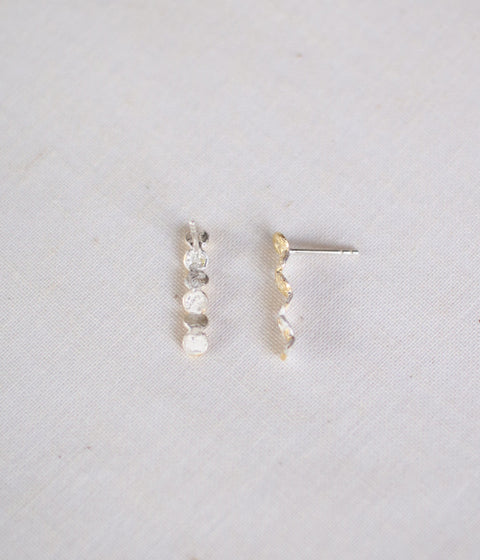 Jona "tenten futaba line" Stud Earrings