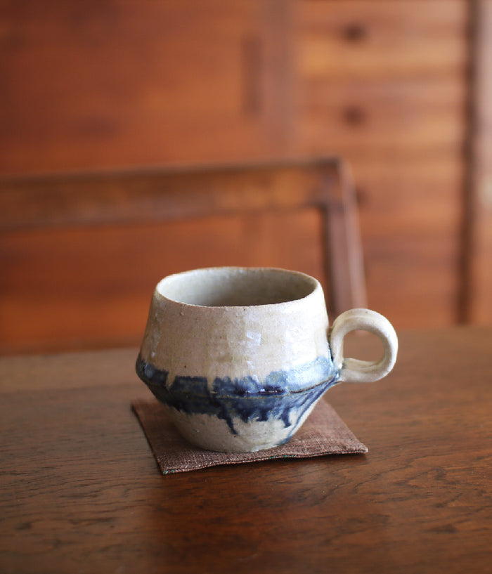 Angular Shaped Mug [Blue Line]