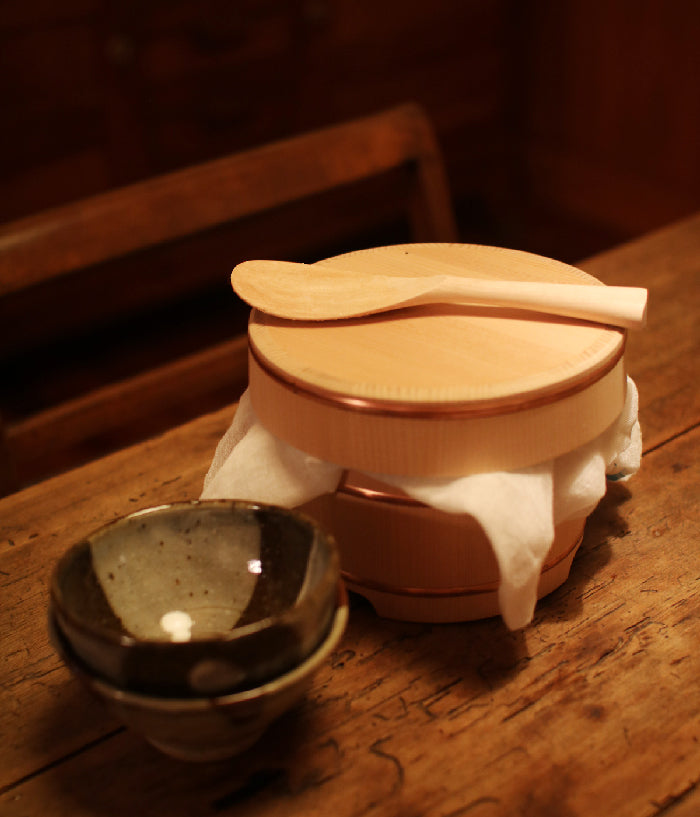 Azmaya Ohitsu Rice Chest - Shipped worldwide from Japan – UGUiSU STORE
